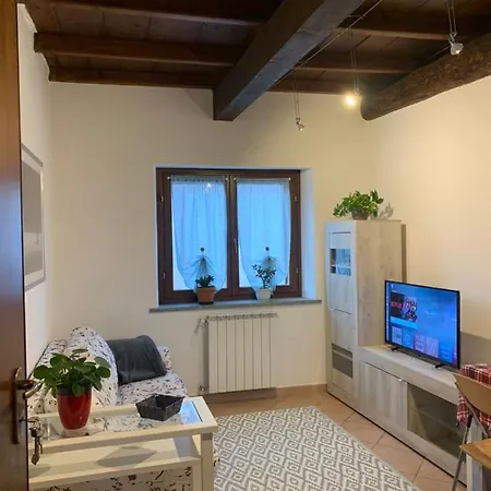 Colline Di Barengo * Momo